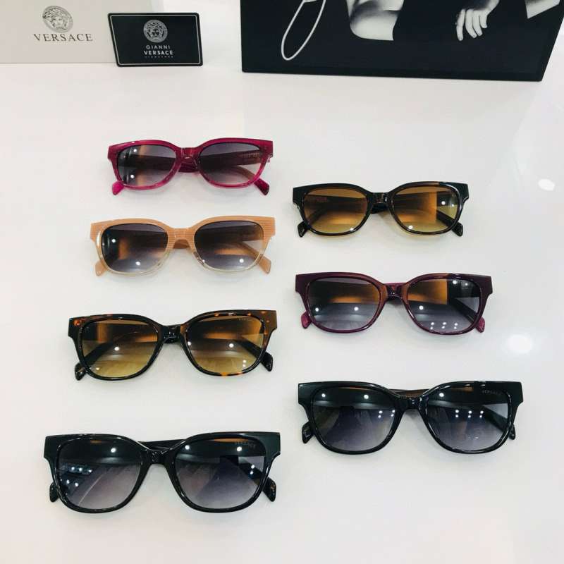 Picture of Versace Sunglasses _SKUfw55118007fw